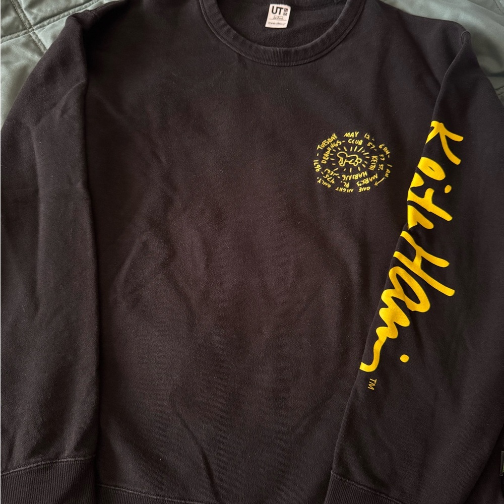 Uniqlo Keith Haring Crewbeck Sweater Size L